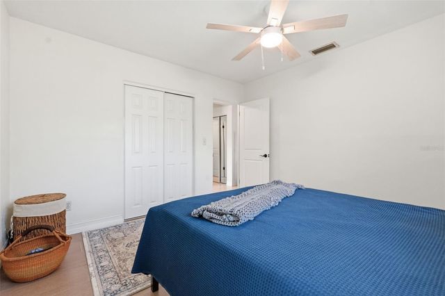 8346 42ND AVENUE N, St Petersburg, FL 33709