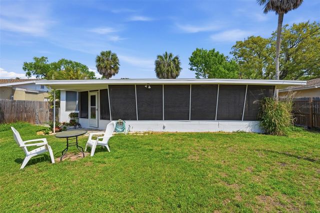 8346 42ND AVENUE N, St Petersburg, FL 33709