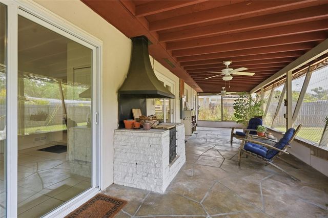 8346 42ND AVENUE N, St Petersburg, FL 33709