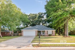 7589 Elizabeth Drive, Daphne, AL 36526