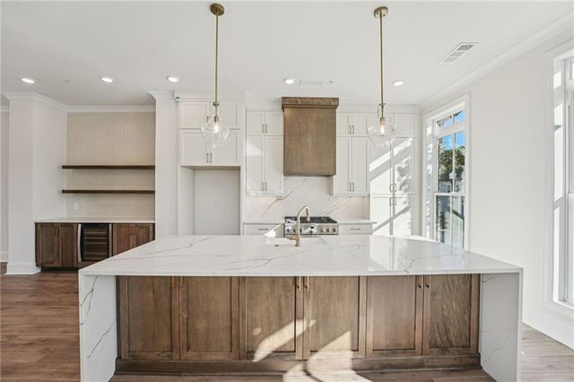 230 Midnight Oak Run 1, Alpharetta, GA 30009