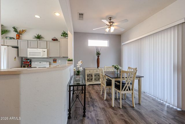 15974 W QUAIL CREEK Lane, Surprise, AZ 85374