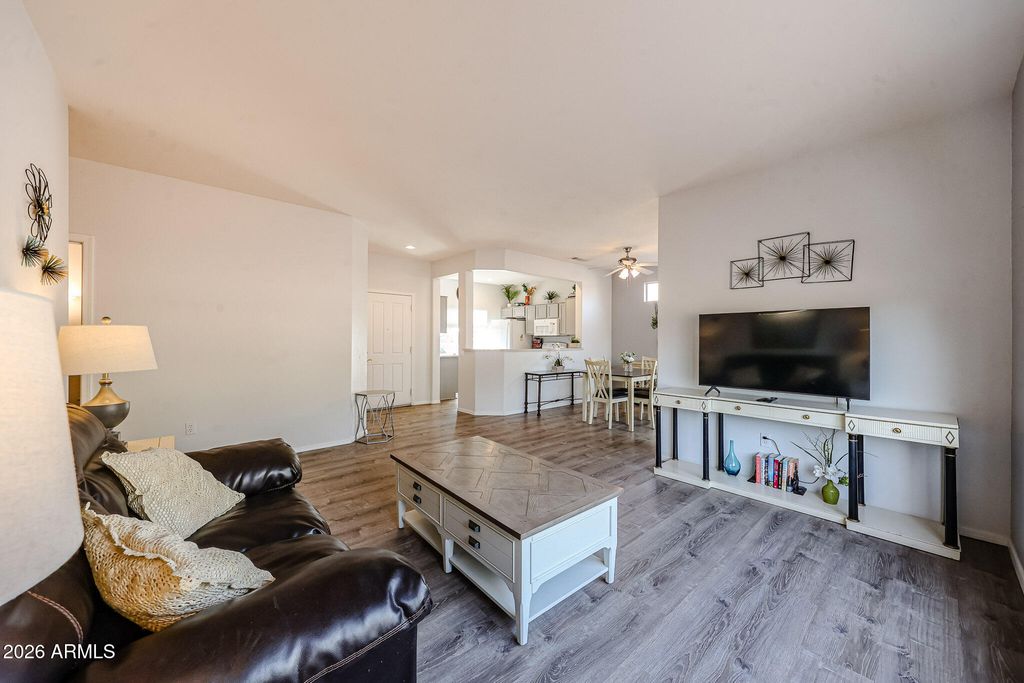 15974 W QUAIL CREEK Lane, Surprise, AZ 85374 — photo 4