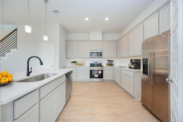 3010 La Rambla Drive, Houston, TX 77047