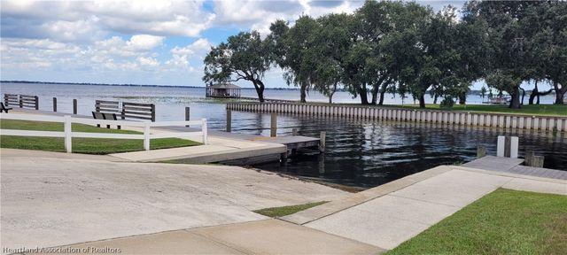 107 Orange Road NE, Lake Placid, FL 33852