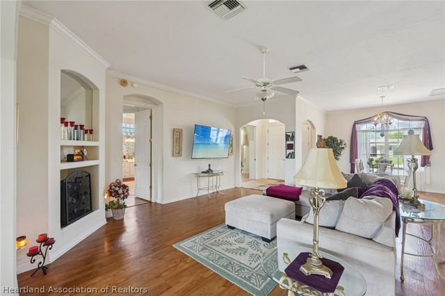 107 Orange Road NE, Lake Placid, FL 33852