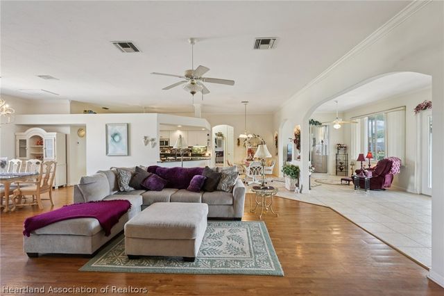 107 Orange Road NE, Lake Placid, FL 33852