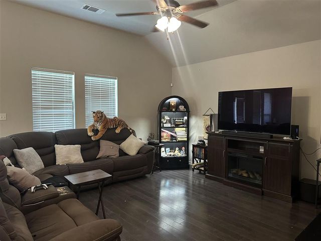 209 Madison Crossing Drive, Sulphur, LA 70665