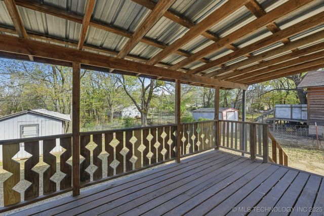 515 W 8th Avenue, Bristow, OK 74010