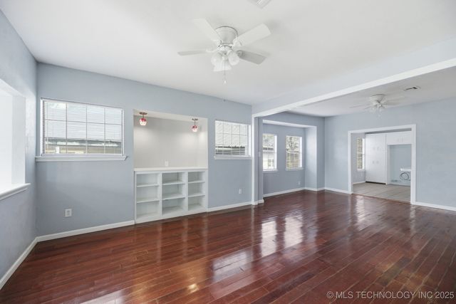 515 W 8th Avenue, Bristow, OK 74010