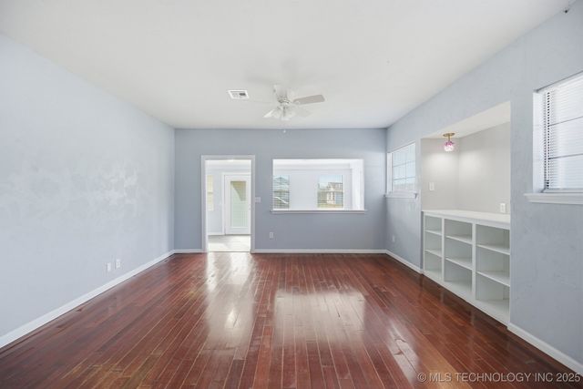 515 W 8th Avenue, Bristow, OK 74010