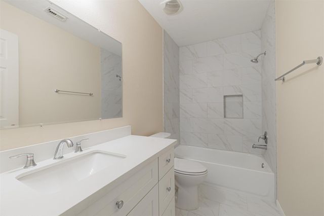 6746 Windy River Lane, Katy, TX 77449