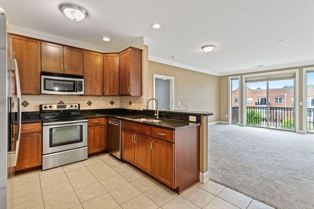 953 Ingleside Avenue, 312, Columbus, OH 43215