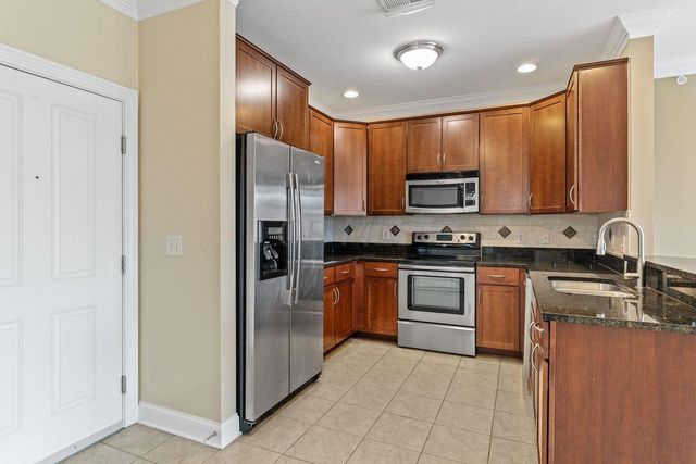 953 Ingleside Avenue, 312, Columbus, OH 43215
