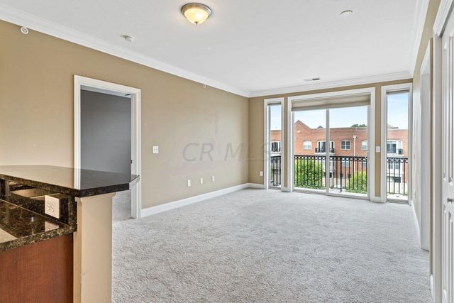 953 Ingleside Avenue, 312, Columbus, OH 43215