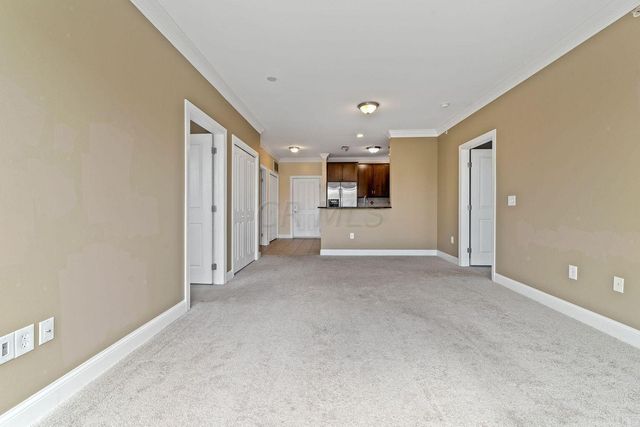 953 Ingleside Avenue, 312, Columbus, OH 43215