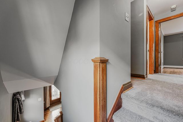 944 S Cassingham Road, Bexley, OH 43209