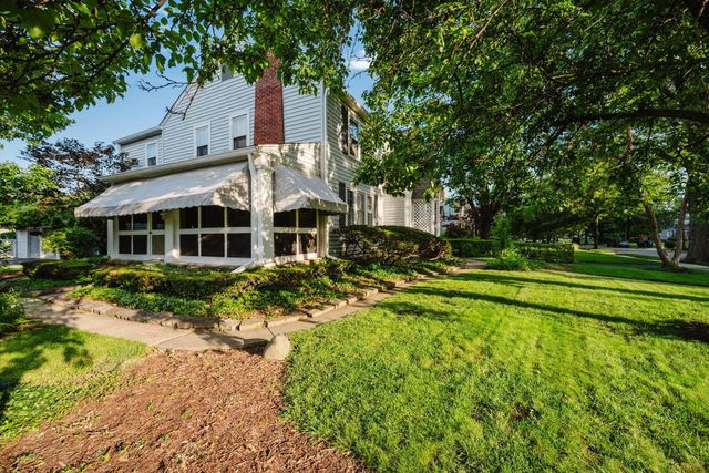 944 S Cassingham Road, Bexley, OH 43209