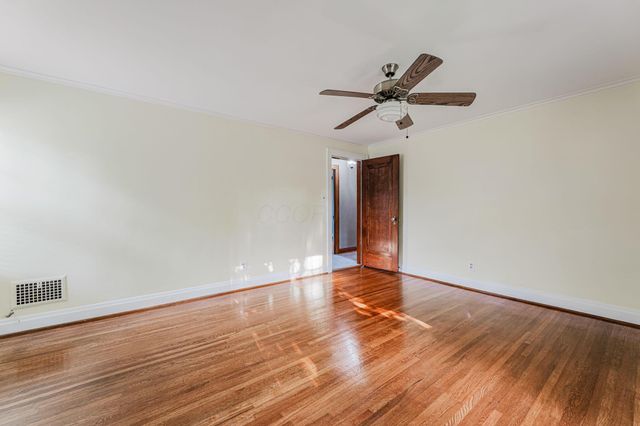 944 S Cassingham Road, Bexley, OH 43209