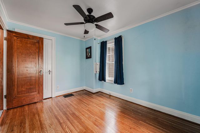 944 S Cassingham Road, Bexley, OH 43209