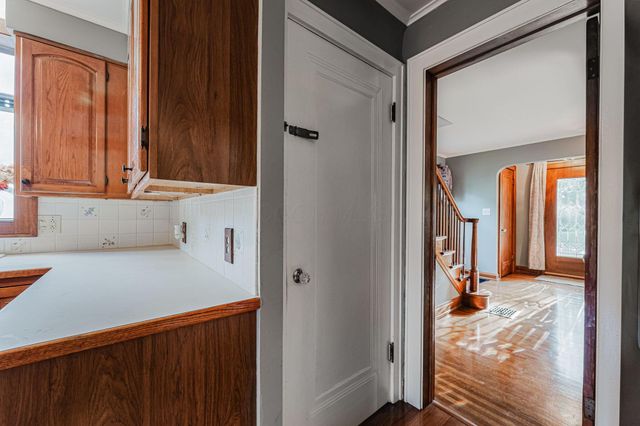 944 S Cassingham Road, Bexley, OH 43209