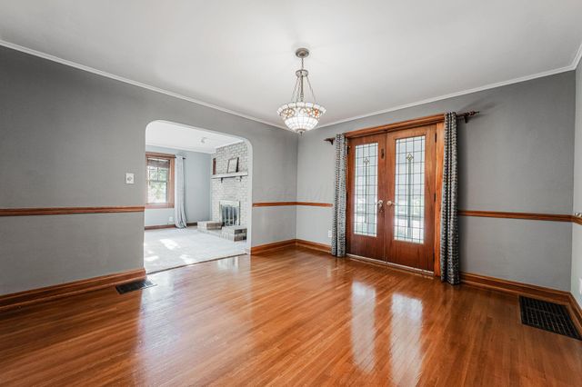 944 S Cassingham Road, Bexley, OH 43209