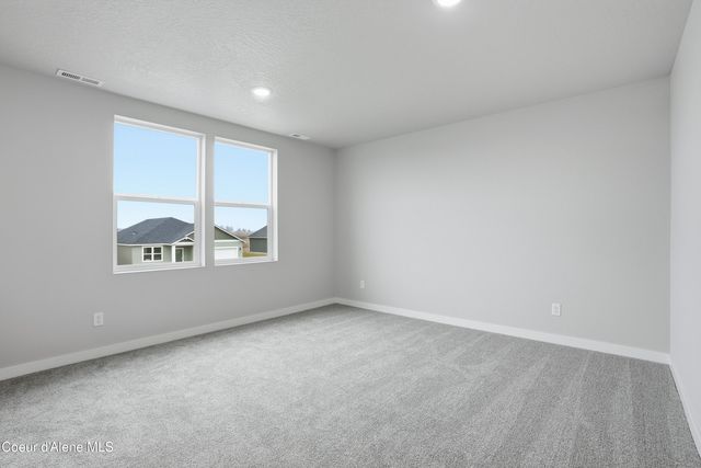 5399 E Aquila Ave, Post Falls, ID 83854