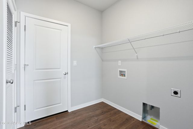 5399 E Aquila Ave, Post Falls, ID 83854