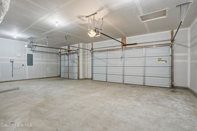 5399 E Aquila Ave, Post Falls, ID 83854