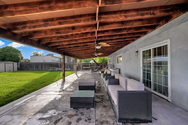 2085 Coronado Ave, Merced, CA 95348