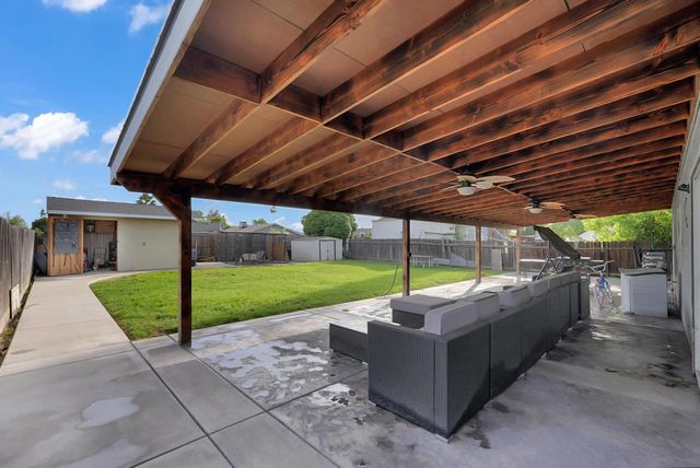 2085 Coronado Ave, Merced, CA 95348