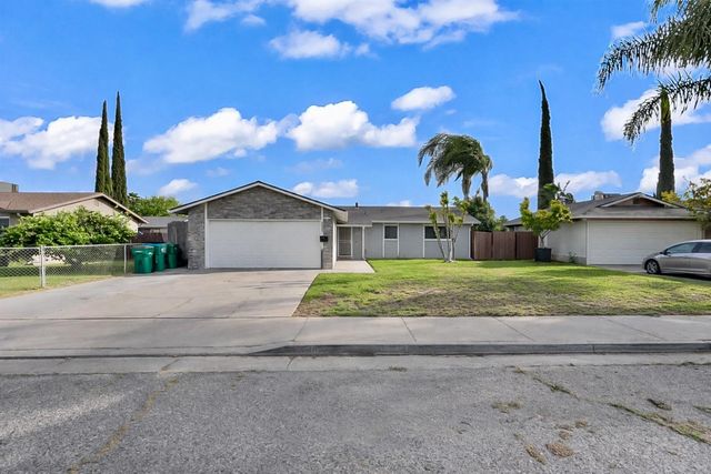 2085 Coronado Ave, Merced, CA 95348