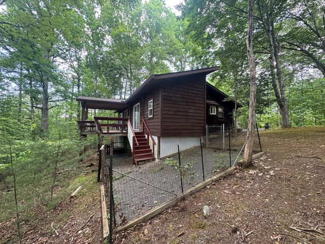 210 Holly Ridge Lane, Murphy, NC 28906