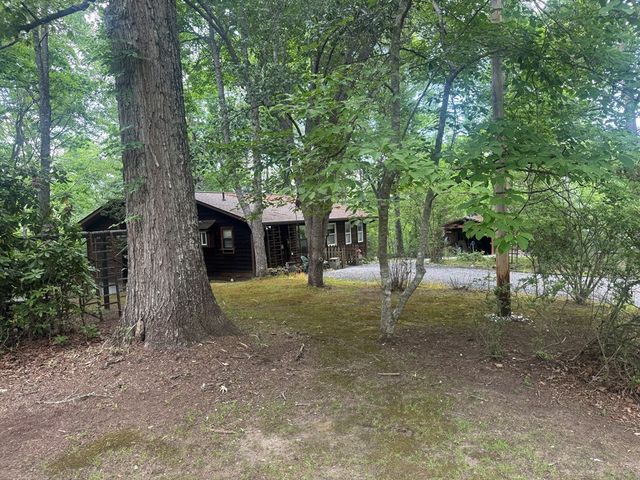 210 Holly Ridge Lane, Murphy, NC 28906