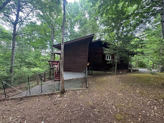 210 Holly Ridge Lane, Murphy, NC 28906