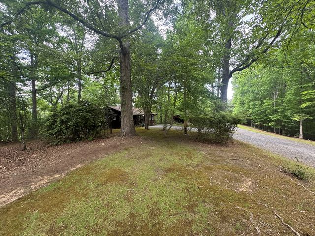 210 Holly Ridge Lane, Murphy, NC 28906