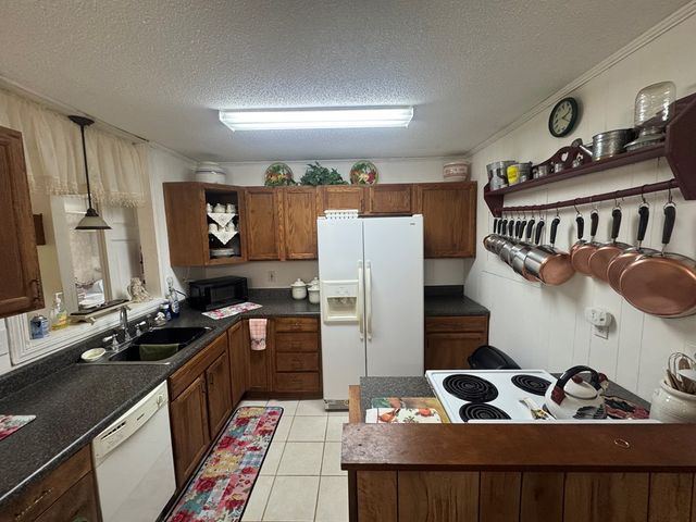 210 Holly Ridge Lane, Murphy, NC 28906