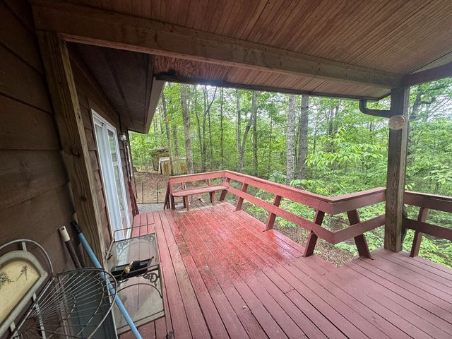210 Holly Ridge Lane, Murphy, NC 28906