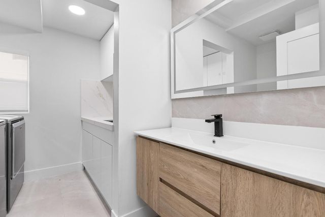 7134 San Sebastian Drive, Boca Raton, FL 33433