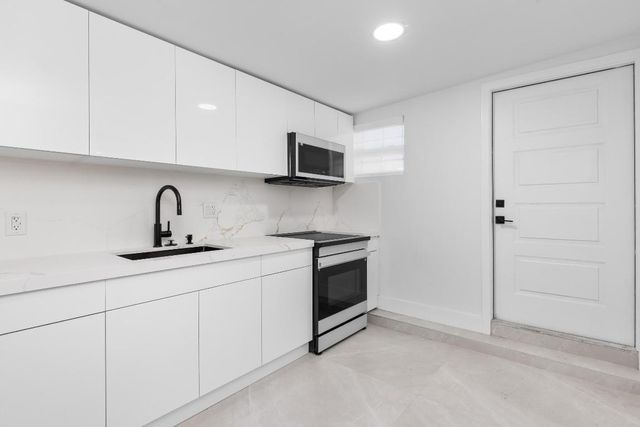 7134 San Sebastian Drive, Boca Raton, FL 33433