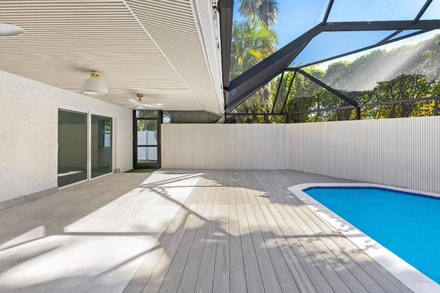 7134 San Sebastian Drive, Boca Raton, FL 33433