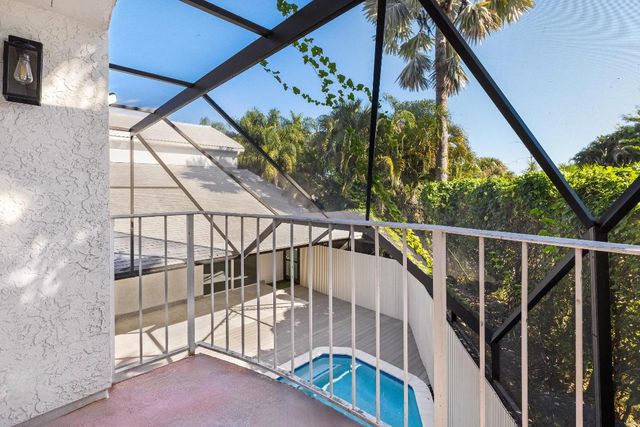 7134 San Sebastian Drive, Boca Raton, FL 33433