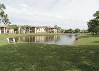 814 Sky Pine Way G-2, Greenacres, FL 33415