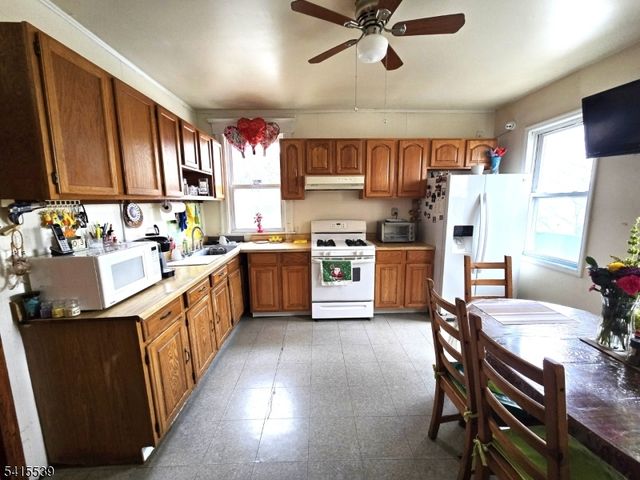 445 Marshall St, Paterson City, NJ 07503