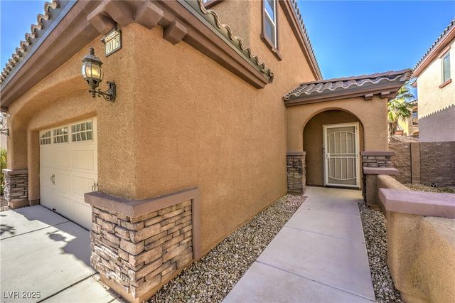 10179 Lucca Bluff Street, Las Vegas, NV 89178