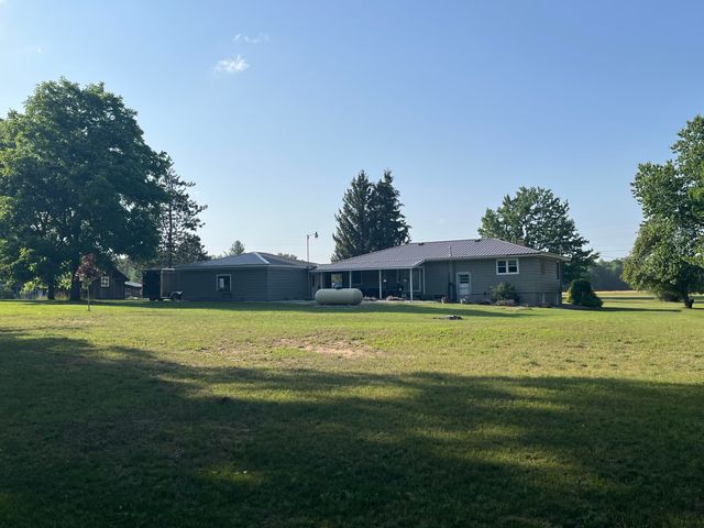 5499 W McBride Road, Douglass Twp, MI 48850
