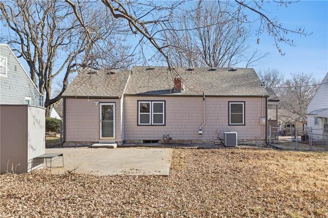 5112 Maple Street, Mission, KS 66202