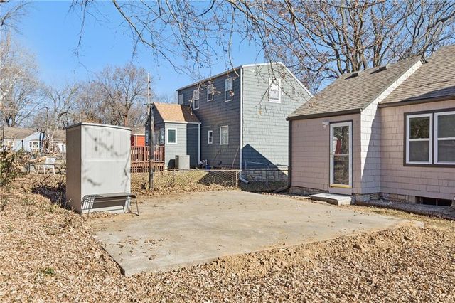 5112 Maple Street, Mission, KS 66202