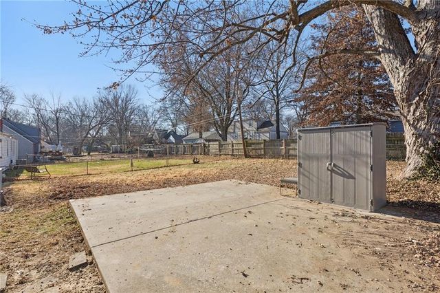 5112 Maple Street, Mission, KS 66202