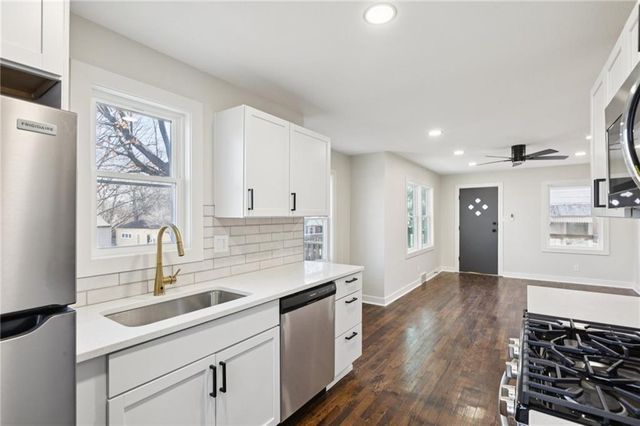 5112 Maple Street, Mission, KS 66202